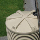 how to maintain a rainwater tank